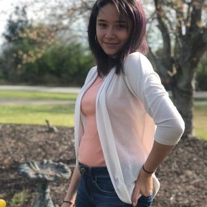 Meet your Posher, Michaela